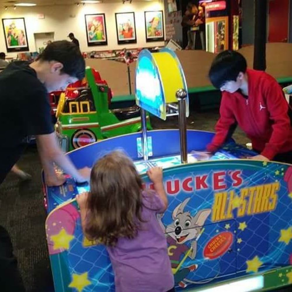 Meet your Posher, Brandy